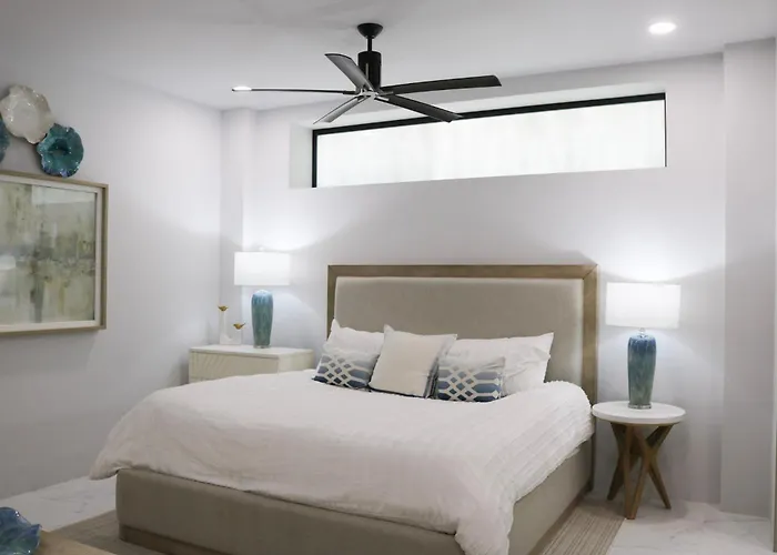 Clearwater Belize Aparthotel *